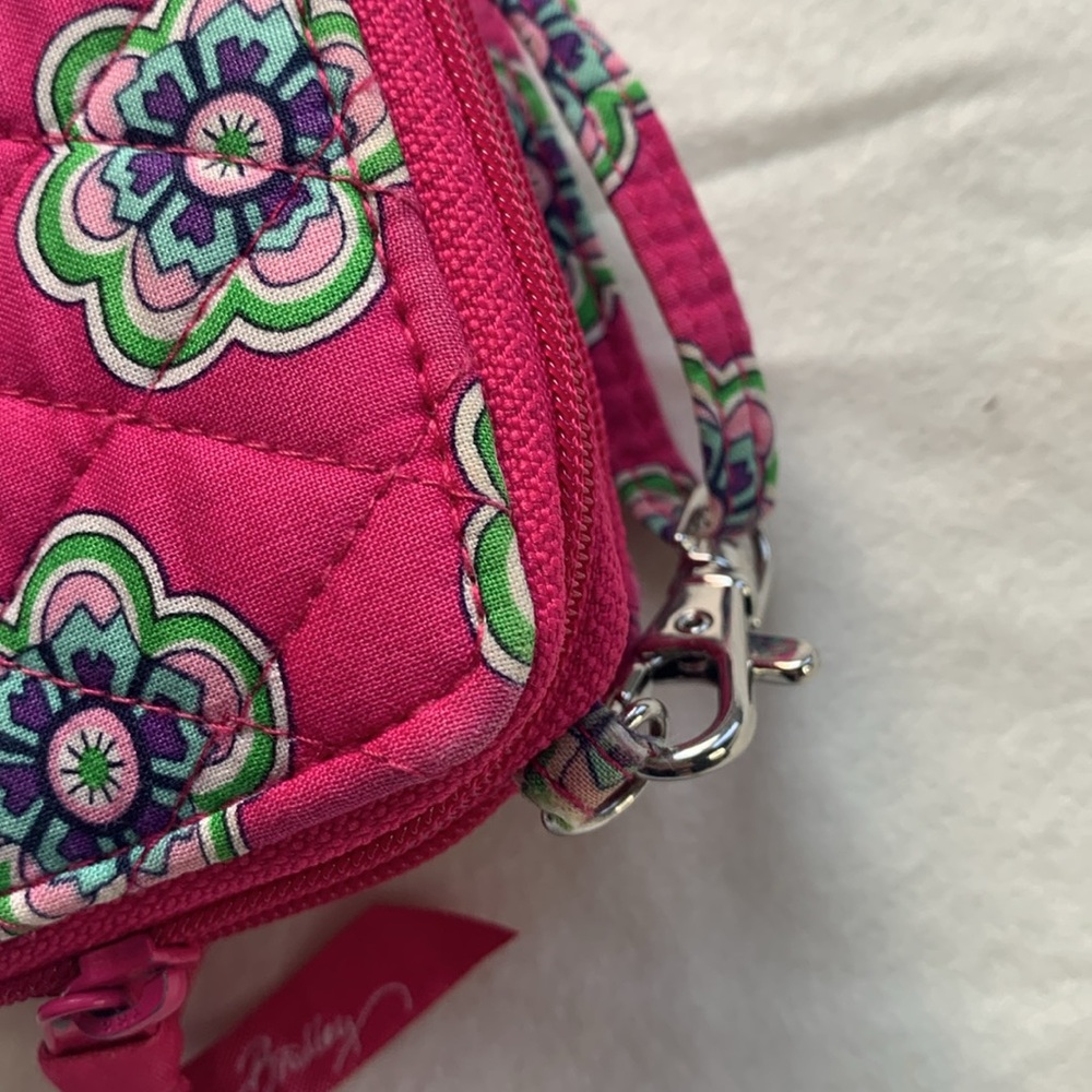 Vera Bradley Wallet with Wristlet & Crossbody Straps - Picture 7 of 8